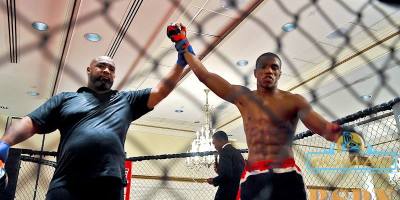 Omar Smith defeats opponent in first round at BOMAC II